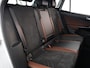 Volkswagen ID.4 Business 77 kWh 204 pk | Navigatie | Trekhaak (wegklapbaar) | Parkeersensoren | Achteruitrijcamera | Matrix LED koplampen | Apple Carplay/Android Auto |