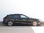 Audi A4 Avant 40 TFSI S edition Competition | Panoramadak | Trekhaak | Camera | Bang & Olufsen | App Connect |