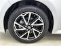 Toyota Yaris 1.5 Hybrid TeamNL | Dealer onderhouden | Navigatie | Parkeersensoren voor+achter | Apple CarPlay/Android auto | Cruise Control Adaptive | Climate control | Achteruitrijcamera |
