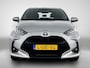 Toyota Yaris 1.5 Hybrid TeamNL | Dealer onderhouden | Navigatie | Parkeersensoren voor+achter | Apple CarPlay/Android auto | Cruise Control Adaptive | Climate control | Achteruitrijcamera |
