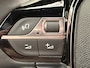 Peugeot 2008 1.2 Hybrid 145 Allure | Active Safety Brake met camera en radar (automatisch noodremsysteem) met Distance Alert (waarschuwing dreigende aanrijding) | Advanced Active Safety Brake met camera en radar | Climate Control