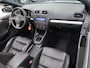 Volkswagen Golf Cabriolet 1.2 TSI BMT Airco-ECC Leer Sportstoelen PDC Stoelverwarming 19" LMV Cruise control Boekjes Windscherm Zeer nette auto, lage km.stand