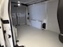 Peugeot Expert Standaard - Elektrisch, (2026) | 16" stalen velgen | Elektrisch bedienbare en verwarmbare buitenspiegels | Elektrische parkeerrem