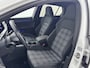 Volkswagen Golf 1.4 eHybrid GTE | 18" | LED | Stoel/Stuurverwarming | Navigatie | Carplay | Parkeersensoren V+A | Cruise Control