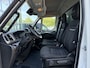 IVECO Daily 35C18H 3.0 Bakwagen met laadklep | Zijdeur | Trekhaak | Dubbel lucht | Navi | Cruisec. | LED