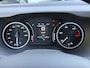 IVECO Daily 35C18H 3.0 Bakwagen met laadklep | Zijdeur | Trekhaak | Dubbel lucht | Navi | Cruisec. | LED