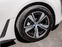 BMW i4 eDrive40 84 kWh Camera/ Navigatie/ Harman-Kardon/ Dab/ Sportstoelen/ Elektr. achterklep