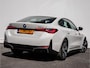 BMW i4 eDrive40 84 kWh Camera/ Navigatie/ Harman-Kardon/ Dab/ Sportstoelen/ Elektr. achterklep