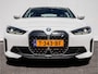 BMW i4 eDrive40 84 kWh Camera/ Navigatie/ Harman-Kardon/ Dab/ Sportstoelen/ Elektr. achterklep