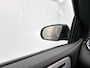 Mercedes-Benz B-klasse 250 e AMG Plug-In Hybride LIchtmetalen velgen | navigatie | MBUX wide screen| Sfeerverlichting | Night Pakket | Neerklapbare ach Inclusief 24 maanden MB Certified garantie voor Europa.