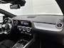Mercedes-Benz B-klasse 250 e AMG Plug-In Hybride LIchtmetalen velgen | navigatie | MBUX wide screen| Sfeerverlichting | Night Pakket | Neerklapbare ach Inclusief 24 maanden MB Certified garantie voor Europa.