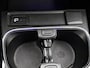 Mercedes-Benz B-klasse 250 e AMG Plug-In Hybride LIchtmetalen velgen | navigatie | MBUX wide screen| Sfeerverlichting | Night Pakket | Neerklapbare ach Inclusief 24 maanden MB Certified garantie voor Europa.