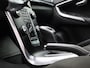Volvo V40 1.5 T3 Polar+ Sport AUTOMAAT | PANORAMADAK | CAMERA | NAVIGATIE | CLIMATE