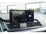 Audi Q5 55 TFSI e S edition | SOH 98% | Head-Up | Matrix LED | Adaptieve cruise control | 2 x S-Line | Ambiance verlichting | Parkeercamera | Stoelverwarming | 3-zone climate control | Keyless | Stuurwielverwarming |