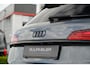 Audi Q5 55 TFSI e S edition | Head-Up | Matrix LED | Adaptieve cruise control | 2 x S-Line | Ambiance verlichting | Parkeercamera | Stoelverwarming | 3-zone climate control | Keyless | Stuurwielverwarming |