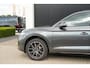 Audi Q5 55 TFSI e S edition | Head-Up | Matrix LED | Adaptieve cruise control | 2 x S-Line | Ambiance verlichting | Parkeercamera | Stoelverwarming | 3-zone climate control | Keyless | Stuurwielverwarming |
