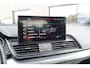 Audi Q5 55 TFSI e S edition | Head-Up | Matrix LED | Adaptieve cruise control | 2 x S-Line | Ambiance verlichting | Parkeercamera | Stoelverwarming | 3-zone climate control | Keyless | Stuurwielverwarming |