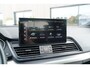 Audi Q5 55 TFSI e S edition | SOH 98% | Head-Up | Matrix LED | Adaptieve cruise control | 2 x S-Line | Ambiance verlichting | Parkeercamera | Stoelverwarming | 3-zone climate control | Keyless | Stuurwielverwarming |