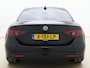 Alfa Romeo Giulia 2.0T | automaat | Climate control | Navigatie | Half-Leder | LMV | Parkeer sensoren | Xenon |