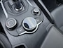Alfa Romeo Giulia 2.0T | automaat | Climate control | Navigatie | Half-Leder | LMV | Parkeer sensoren | Xenon |