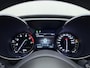 Alfa Romeo Giulia 2.0T | automaat | Climate control | Navigatie | Half-Leder | LMV | Parkeer sensoren | Xenon |