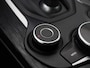 Alfa Romeo Giulia 2.0T | automaat | Climate control | Navigatie | Half-Leder | LMV | Parkeer sensoren | Xenon |