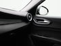 Alfa Romeo Giulia 2.0T | automaat | Climate control | Navigatie | Half-Leder | LMV | Parkeer sensoren | Xenon |