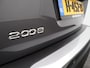Peugeot 2008 1.2 PureTech Allure | Achteruitrijcamera | Dodehoekdetectie | Navigatie | Keyless entry