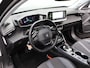 Peugeot 2008 1.2 PureTech Allure | Achteruitrijcamera | Dodehoekdetectie | Navigatie | Keyless entry