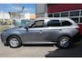 Mitsubishi Outlander 2.0 PHEV Pure, Camera, Trekhaak, Halfleder, Climate , Cruise, Rijklaarprijs incl. garantie