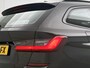 BMW 3-Serie Touring 318i Executive Edition | M-SPORT | PANORAMADAK | APPLE CARPLAY - ANDROID AUTO | ELEKTRISCHE KOFFERKLEP | NAVIGATIE | CLIMATE CONTROL | CRUISE CONTROL | PARKEERSENSOREN |