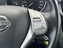 Nissan Qashqai 1.6 N-Connecta / Navigatie / Trekhaak (1500KG trekgewicht) / Stoelverwarming /