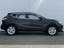 Nissan Qashqai 1.6 N-Connecta / Navigatie / Trekhaak (1500KG trekgewicht) / Stoelverwarming /