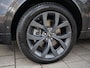 Land Rover Discovery Sport P300e 1.5 R-Dynamic HSE 309 Pk Automaat Navi / DAB / Pano-dak / Apple Carplay / Trekhaak / Leer