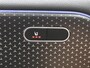 Mercedes-Benz EQB 250+ Business Line 7p. 71 kWh 7 Persoons | Panorama Schuif-Kanteldak | Ledkoplampen | EASY PACK achterklep | Parkeerpakket met achteruitrijcamera. Inclusief 24 maanden MB Certified garantie voor Europa.