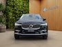 Volvo XC60 2.0 T6 Plug-in hybrid AWD Core Bright | Trekhaak | Panoramadak | Pilot Assist | Stoelverwarming