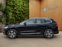Volvo XC60 2.0 T6 Plug-in hybrid AWD Core Bright | Trekhaak | Panoramadak | Pilot Assist | Stoelverwarming