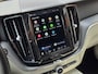 Volvo XC60 2.0 T6 Plug-in hybrid AWD Core Bright | Trekhaak | Panoramadak | Pilot Assist | Stoelverwarming