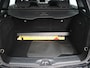 Mercedes-Benz B-klasse 180 Ambition Bluetooth, Cruise control, Parkeersensoren voor/achter, Warmtewerend glas, Audio-navigatie full map, Family Edition-pakket Luxe, comfort en veelzijdigheid in een stijlvolle hatchback. Dankzij het ruime interieur en de hoge zitpositie geniet je van een comfortabele rijervaring, terwijl de hoogwaardige afwerking zo