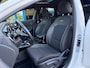 Kia Ceed 1.5 T-GDI GT Line Panodak Navi Carplay Airco(ECC)