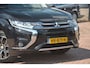 Mitsubishi Outlander 2.0 PHEV instyle+ Nederlandse auto 152887 NAP laatste beurt bij 151000km zeer compleet met oa xenon leren bekleding rockfordfosgate Audio schuif kanteldak stoelverwarming camera afneembare trekhaak standverwar