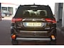 Mitsubishi Outlander 2.0 PHEV instyle+ Nederlandse auto 152887 NAP laatste beurt bij 151000km zeer compleet met oa xenon leren bekleding rockfordfosgate Audio schuif kanteldak stoelverwarming camera afneembare trekhaak standverwar