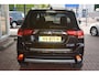 Mitsubishi Outlander 2.0 PHEV instyle+ Nederlandse auto 152887 NAP laatste beurt bij 151000km zeer compleet met oa xenon leren bekleding rockfordfosgate Audio schuif kanteldak stoelverwarming camera afneembare trekhaak standverwar