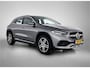 Mercedes-Benz GLA 250 e Progressive Plug-In Hybride | Sfeerverlichting | Keyless Go | Stoelverwarming | Parkeerpakket met Camera | DAB | Inclusief 24 maanden Mercedes-Benz Certified garantie voor Europa.