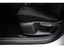 Volkswagen T-Cross 1.0 TSI Life Edition | COMFORT PACK | CLIMA | STOELVERWARMING | NAVIGATIE | CAMERA