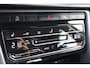 Volkswagen T-Roc 1.5 TSI Style 150PK TREKHAAK|AUTOMAAT | Achteruitrijcamera standaard | Airco (automatisch) | Stuurwiel verwarmd