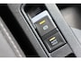 Volkswagen T-Roc 1.5 TSI Style 150PK TREKHAAK|AUTOMAAT | Achteruitrijcamera standaard | Airco (automatisch) | Stuurwiel verwarmd