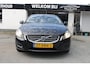 Volvo V60 1.6 T3 Kinetic / Navi / Parkeersensoren / Cruise Control /