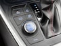 Toyota RAV4 2.5 Plug-in Hybrid AWD Style | Trekhaak afneembaar - 1500KG trekgewicht | JBL | dodehoek detectie | Stoel+stuurverwarming | Parkeersensoren voor+achter | Elektrische achterklep |