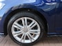 Volkswagen Golf 1.0 TSI Comfortline R-Line Trekhaak Navi Clima 17" NAP